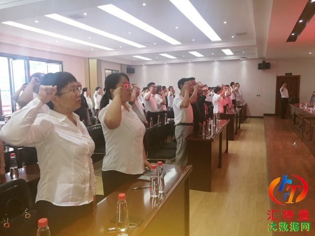 獨山縣發(fā)展和改革局和井城街道城北社區(qū)聯(lián)合開展活動3.jpg 獨山縣發(fā)展和改革局和井城街道城北社區(qū)聯(lián)合開展活動3.jpg