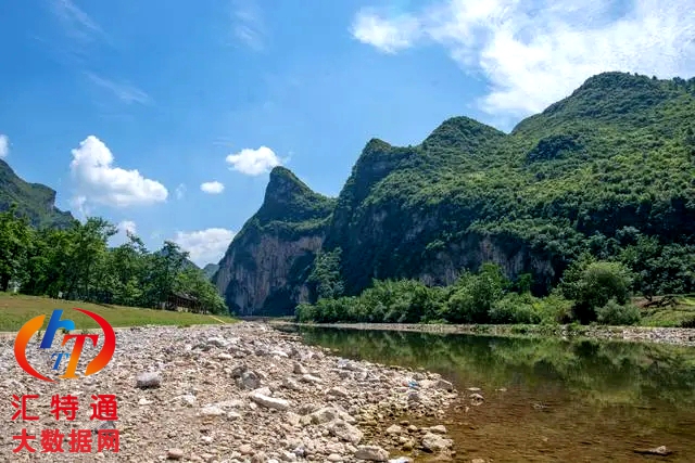 平塘縣六洞河景區(qū).jpg 平塘縣六洞河景區(qū).jpg