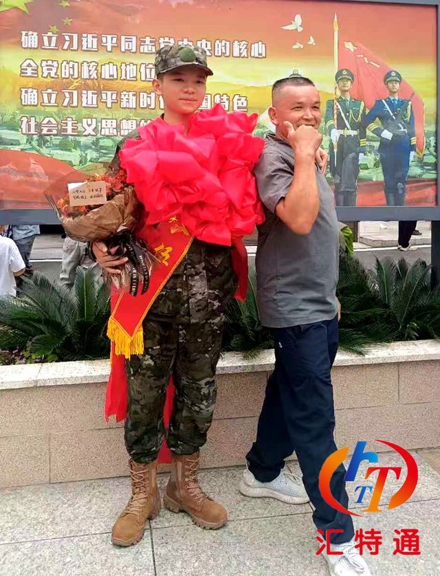 者密鎮(zhèn)茂村村上科劉濤參軍入伍4.jpg 者密鎮(zhèn)茂村村上科劉濤參軍入伍4.jpg